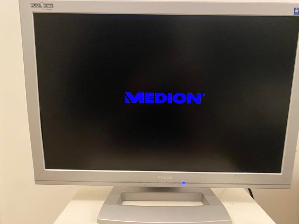 Budgete monitor, Enlèvement, Comme neuf