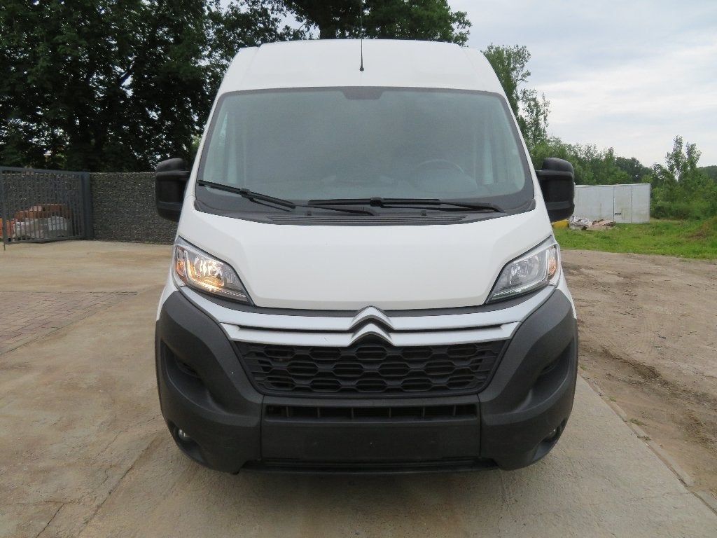 Citroën Jumper 2.2 BlueHDi - L2H2 - 2021 - 108.928km - €6d, Auto's, Voorwielaandrijving, Stof, 4 cilinders, 2500 kg