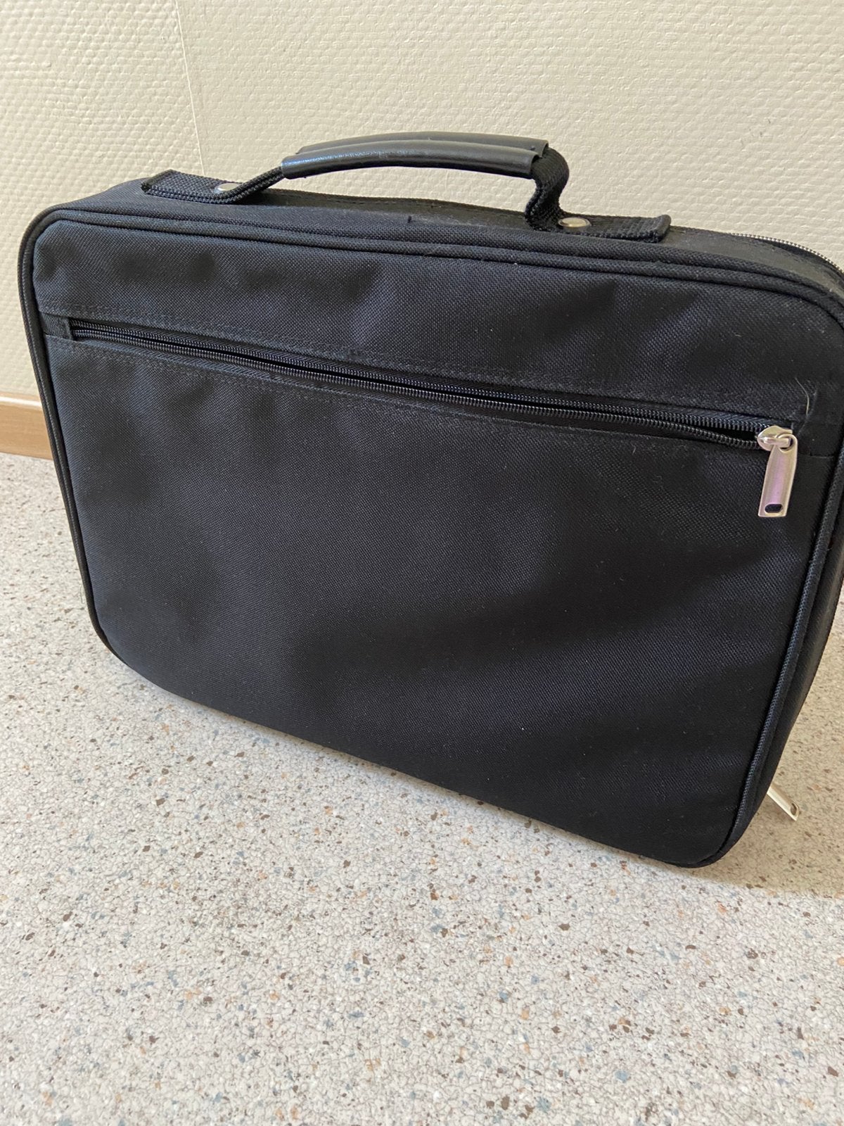 Laptoptas zwart. Nieuw., Computers en Software, Ophalen, Nieuw, Zwart