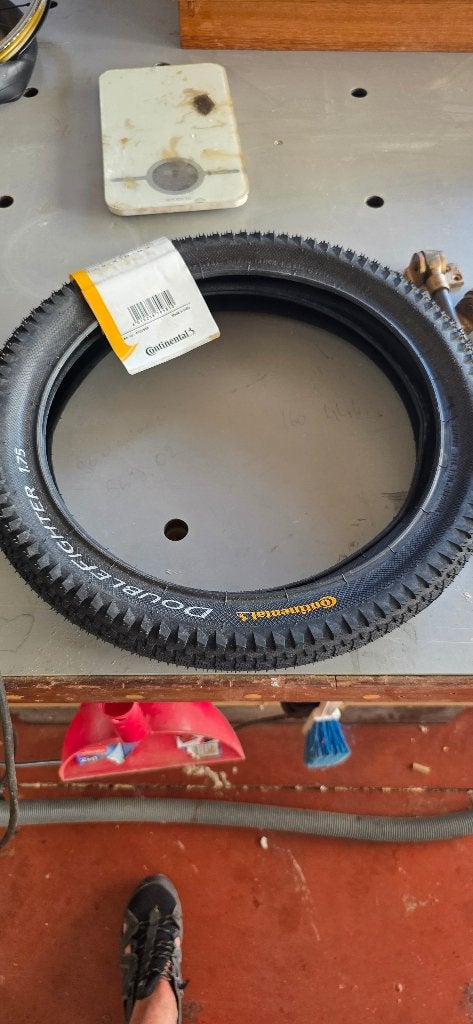 Pneu de vélo Continental 16x1,75, Neuf, Caoutchouc, Pneu, Enlèvement ou Envoi