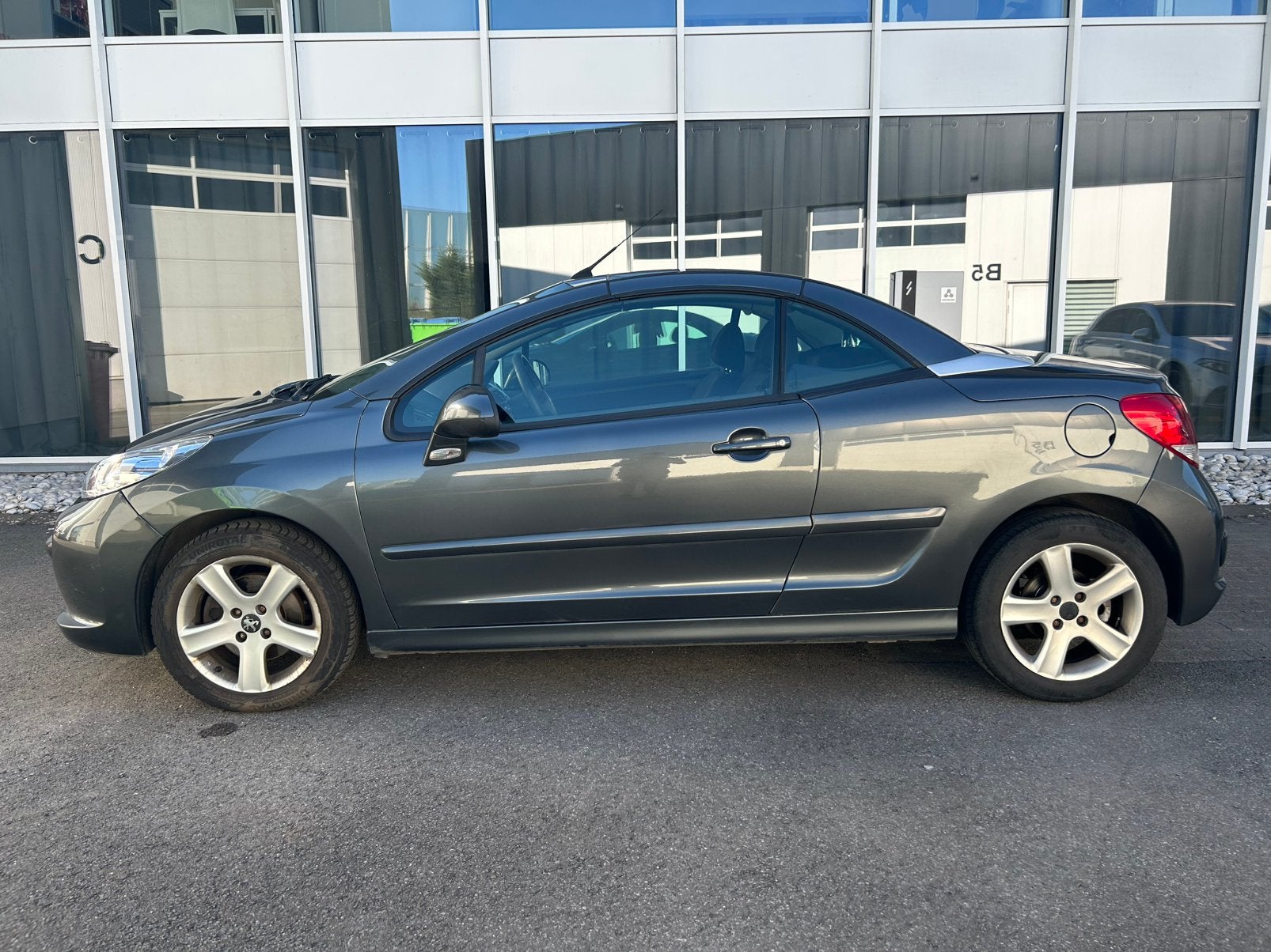 Peugeot 207cc 1.6 HDI / Airco / Cabrio / Goede staat, Autos, Achat, Entreprise, Cabriolet, Diesel