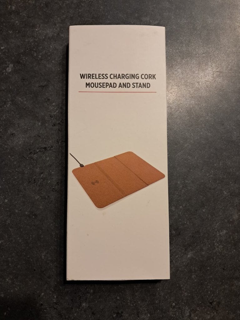 Muismat + ingebouwde draadloze oplader (kurk), Télécoms, Neuf, USB-C, Autres marques, Chargeur sans fil