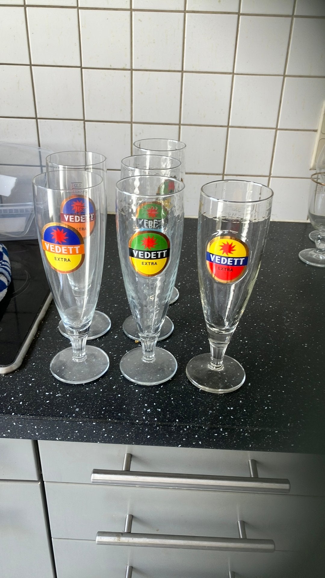 Vedett glazen, Ophalen, Zo goed als nieuw