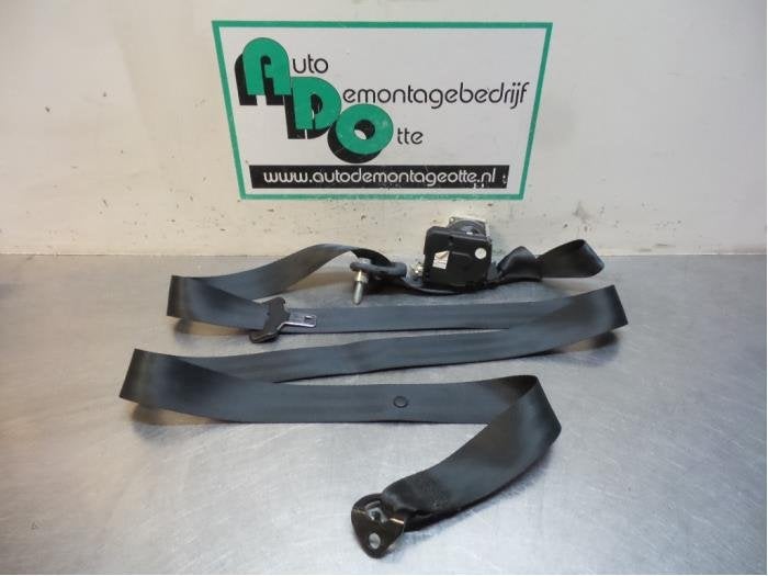 Ceinture de sécurité arrière gauche d'un Renault Twingo (, Renault, -, 3 mois de garantie, Utilisé
