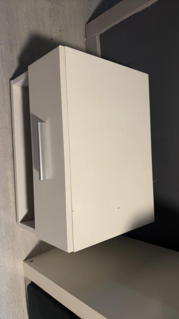 Table de nuit, Maison & Meubles, Enlèvement, Utilisé