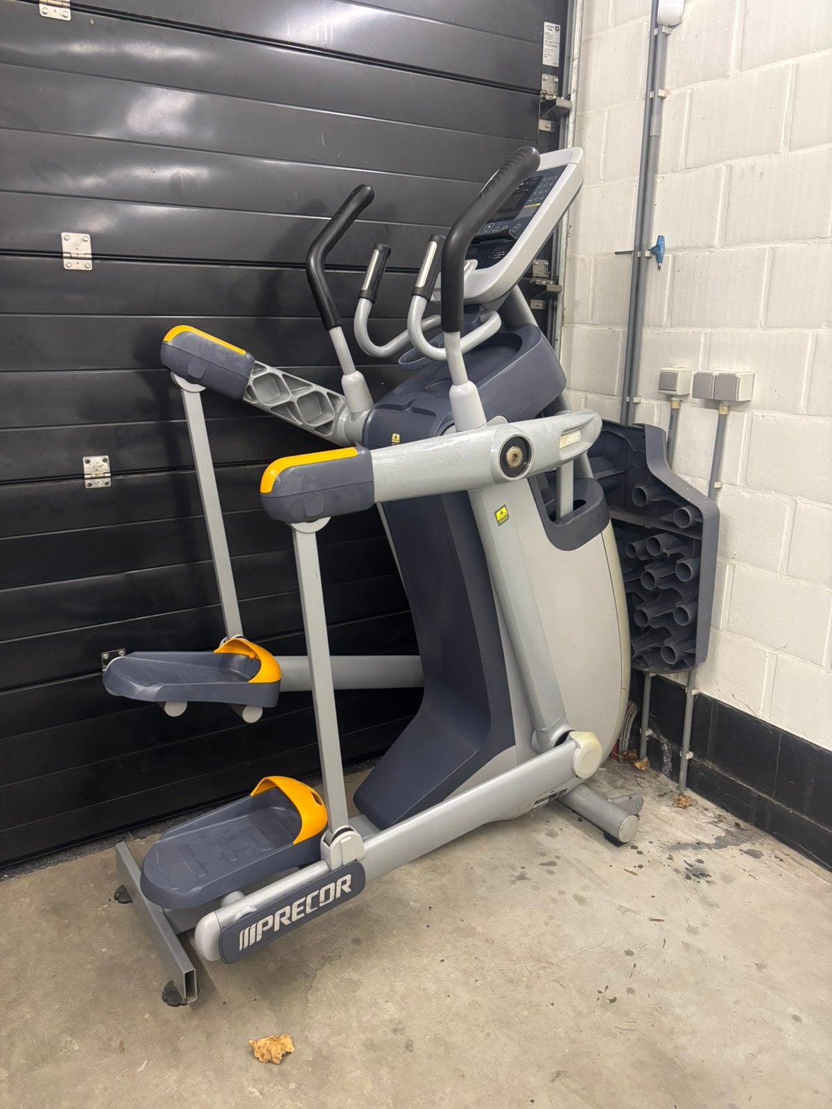 Precor AMT Professionele Crosstrainer – Fitness Toestel, Sport en Fitness, Ophalen, Gebruikt