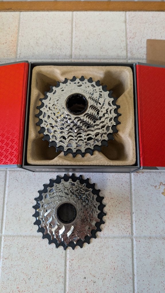 Sram Force 12V-cassette, Fietsen en Brommers, Nieuw, Ophalen of Verzenden, SRAM, Aluminium