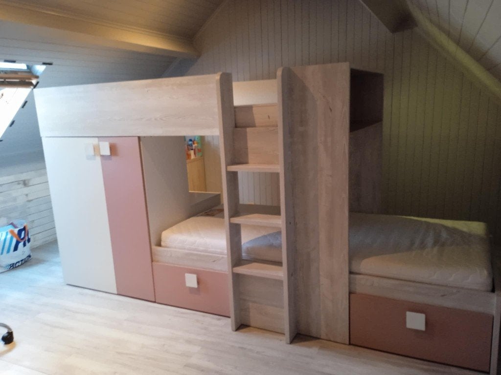 Trasman asymmetrisch stapelbed met opbergruimte, Ophalen, Zo goed als nieuw, Stapelbed