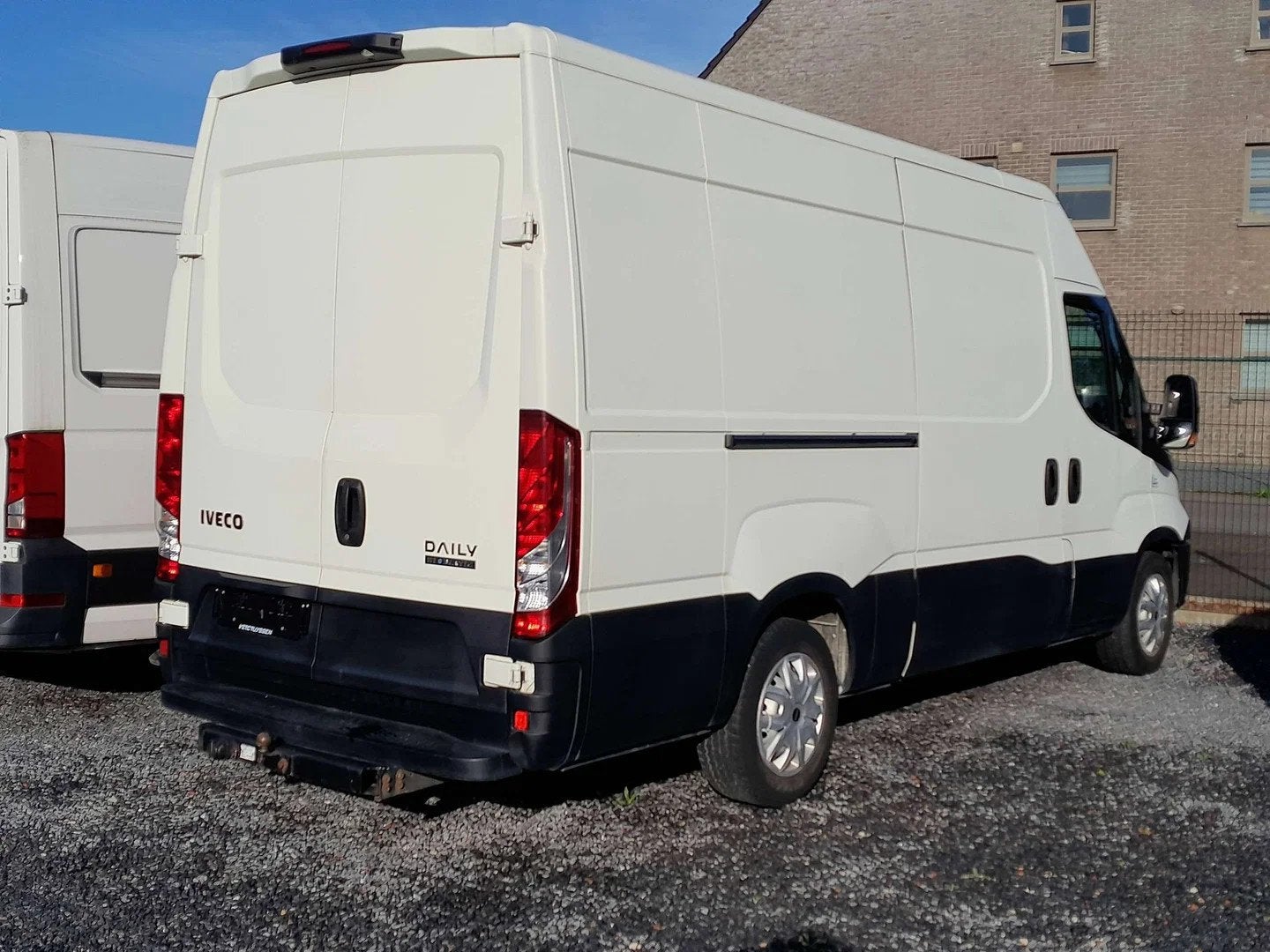 Iveco Daily 35S12D 2.3 Turbo WG Hi-Matic, Achat, Entreprise, 116 ch, Noir