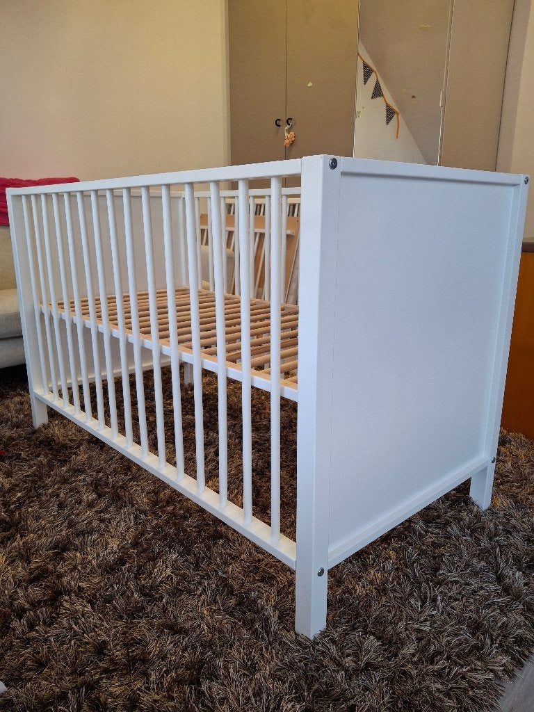 Lit bébé blanc - taille : 60x120 (Quax), Enfants & Bébés, Chambre d'enfant | Lits, Utilisé, Moins de 140 cm, Moins de 70 cm, Sommier à lattes