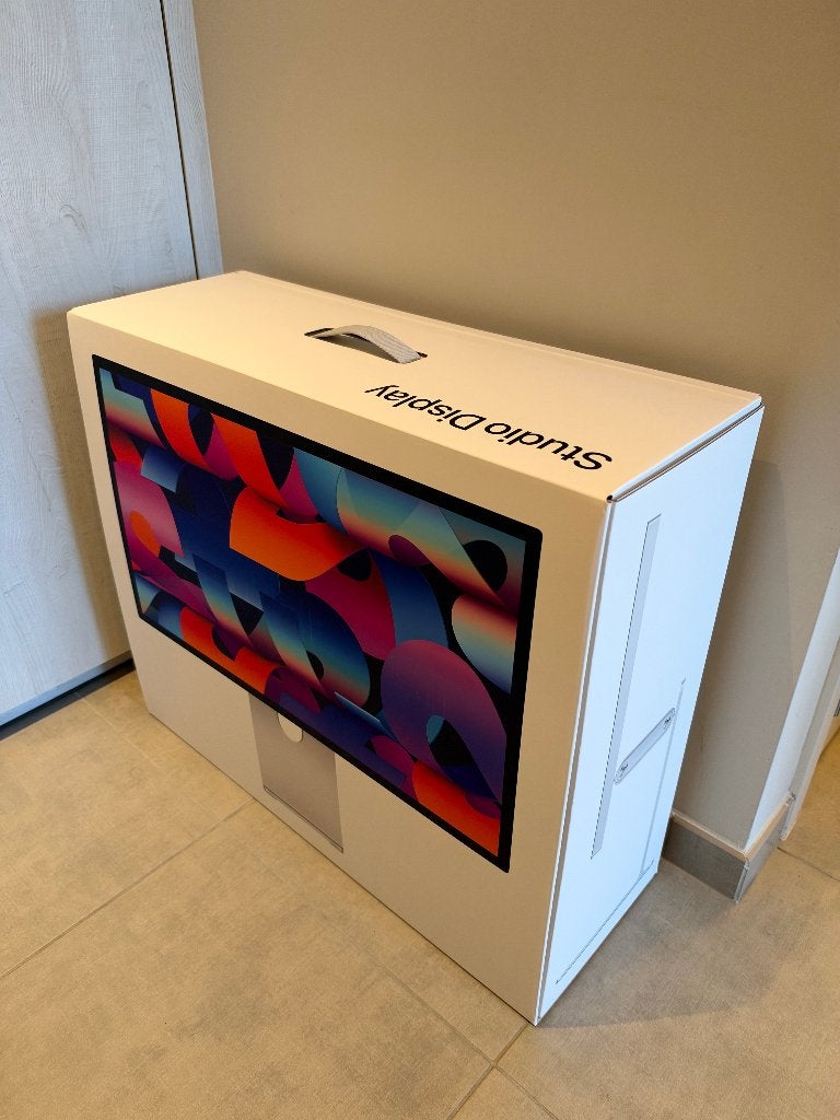 Apple Studio Display (2026) NIEUW!, Ophalen, Nieuw, In hoogte verstelbaar