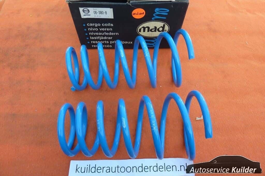 Hulpveren set Ford mondeo 93-2001 MAD Nieuw in de doos, Auto-onderdelen, -, -, Nieuw, Ophalen of Verzenden