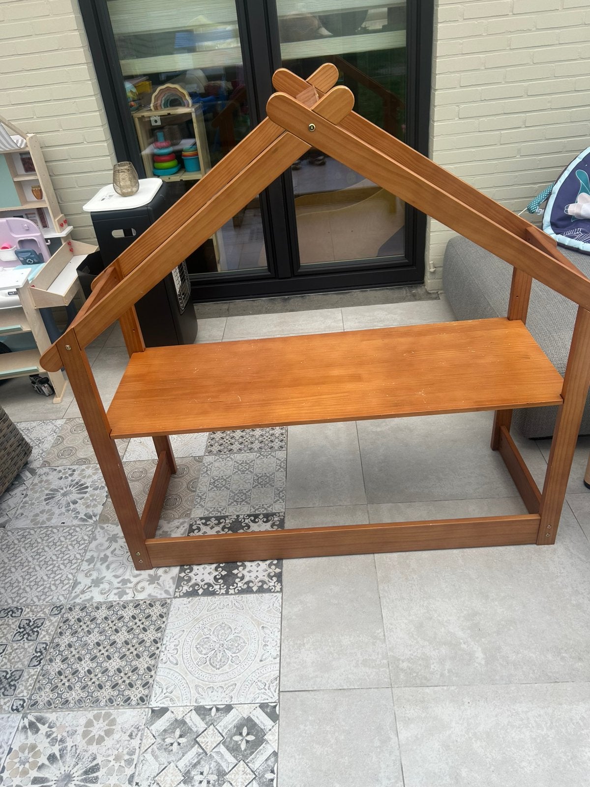 Kinder bureua/tafel huisje, Kinderen en Baby's, Ophalen