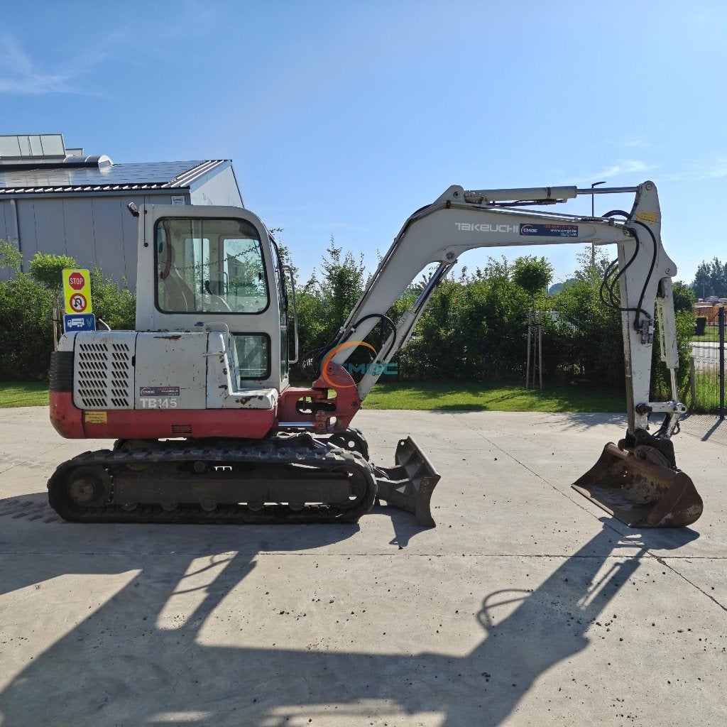 Pelle Takeuchi TB145 - 2002 - 7698h - PE1197, Enlèvement