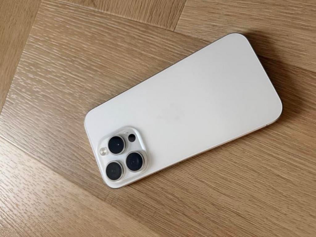 iPhone 15 pro, Télécoms, Téléphonie mobile | Apple iPhone, 128 GB, IPhone 15, 88 %, Comme neuf