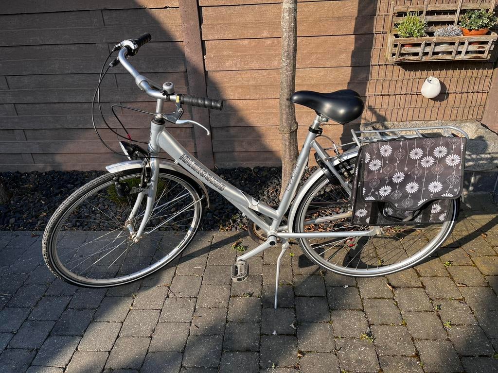 Studentenfiets, Fietsen en Brommers, Ophalen, Gebruikt