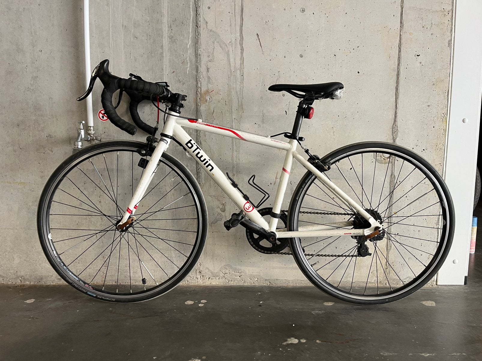 Kinderkoersfiets Btwin, Fietsen en Brommers, Ophalen, Gebruikt