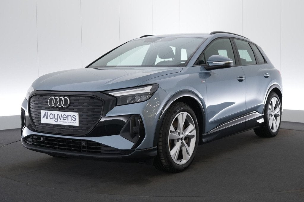 (2CNC639) AUDI Q4 E-TRON, Autos, Audi, Autres modèles, Achat, Entreprise, Carnet d'entretien