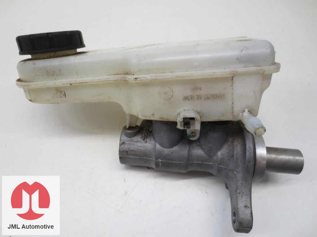 HOOFDREMCILINDER MITSUBISHI COLT, -, Utilisé, Mitsubishi, -