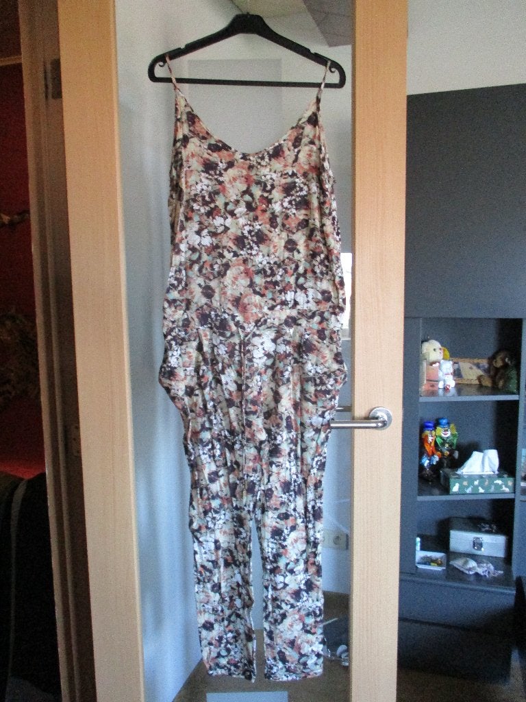 jumpsuits maat 42 Sora by JBC, Taille 42/44 (L), Enlèvement ou Envoi, Comme neuf, Sora by Jbc