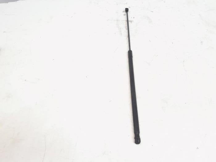 Amortisseur capot moteur droit d'un Volkswagen Passat, Volkswagen, -, 3 mois de garantie, Utilisé