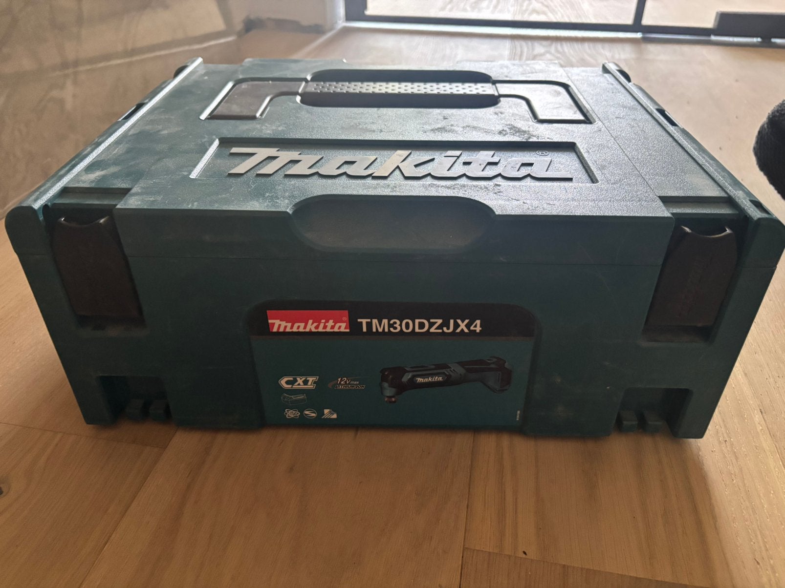 Makita multitool, Doe-het-zelf en Bouw, Ophalen, Zo goed als nieuw