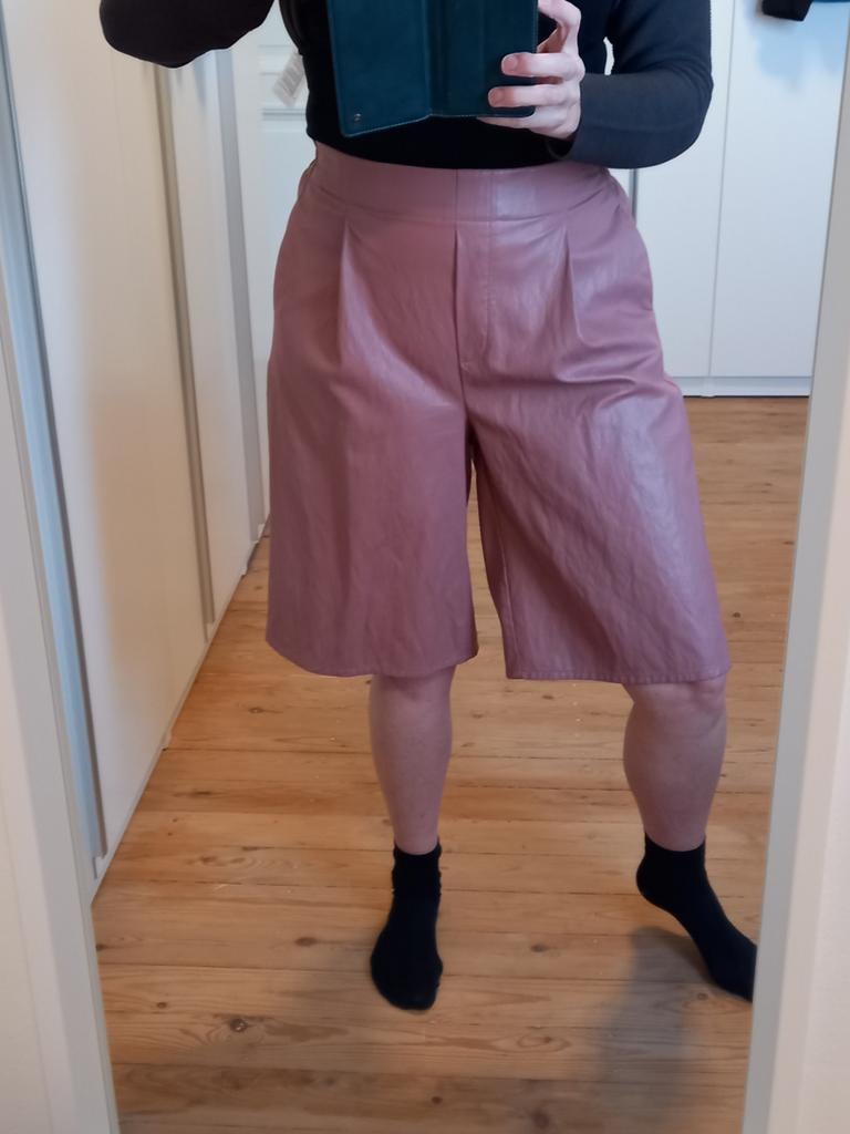 Broekrok in namaakleder maat 40, Kleding | Dames, Ophalen of Verzenden, Maat 38/40 (M)