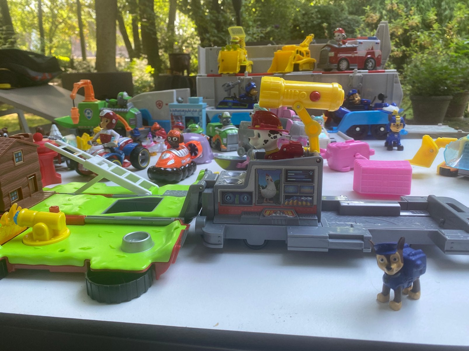 Grote set van paw patrol, Enfants & Bébés, Jouets | Blocs de construction, Enlèvement, Utilisé