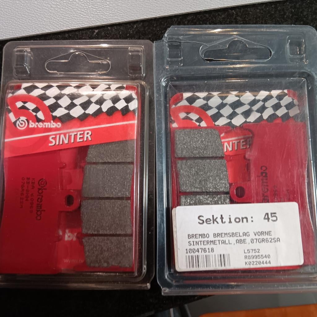 BREMBO REMBLOKKENSET VOORWIEL BMW K1600 + oliefilter, Motos, Enlèvement