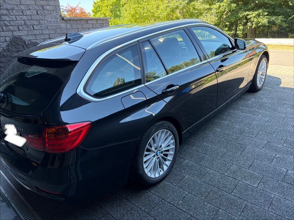 BMW 320i touring xDrive, Auto's, BMW, Automaat, Dealer onderhouden, 4 cilinders, 1650 kg