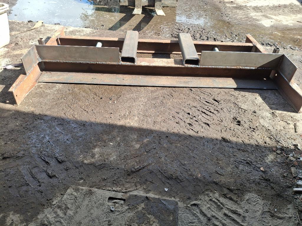 Nivileer frame cw30 cw10 naar keuze prijs 925euro, Articles professionnels, Machines & Construction | Grues & Excavatrices, Enlèvement