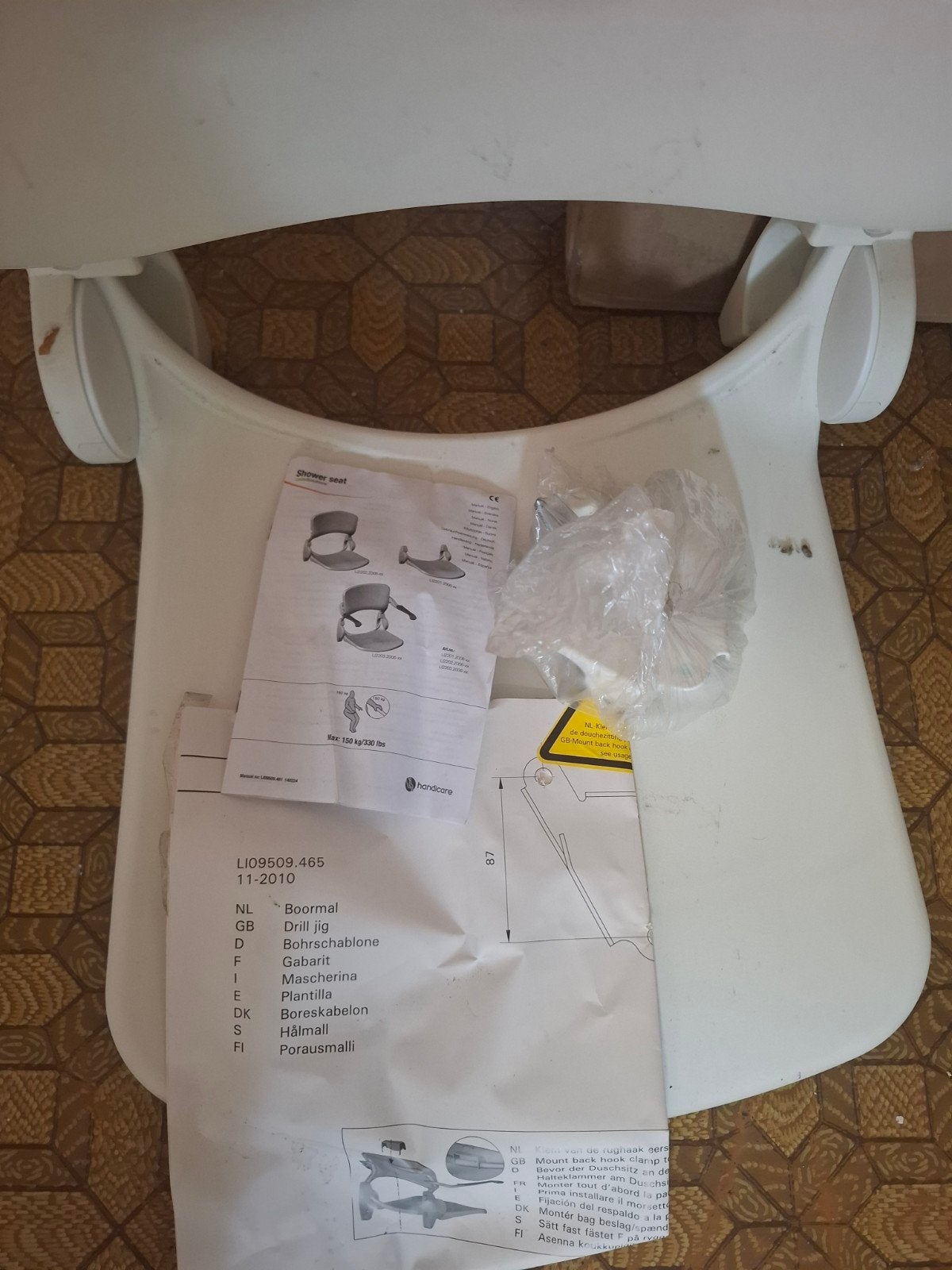 nieuwe opklapbare stoel voor in decdouche, Verzenden