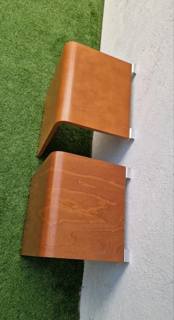 2 Auping Bijzettafels voor Auping Auronde Bed 48cm Hoog, Enlèvement ou Envoi