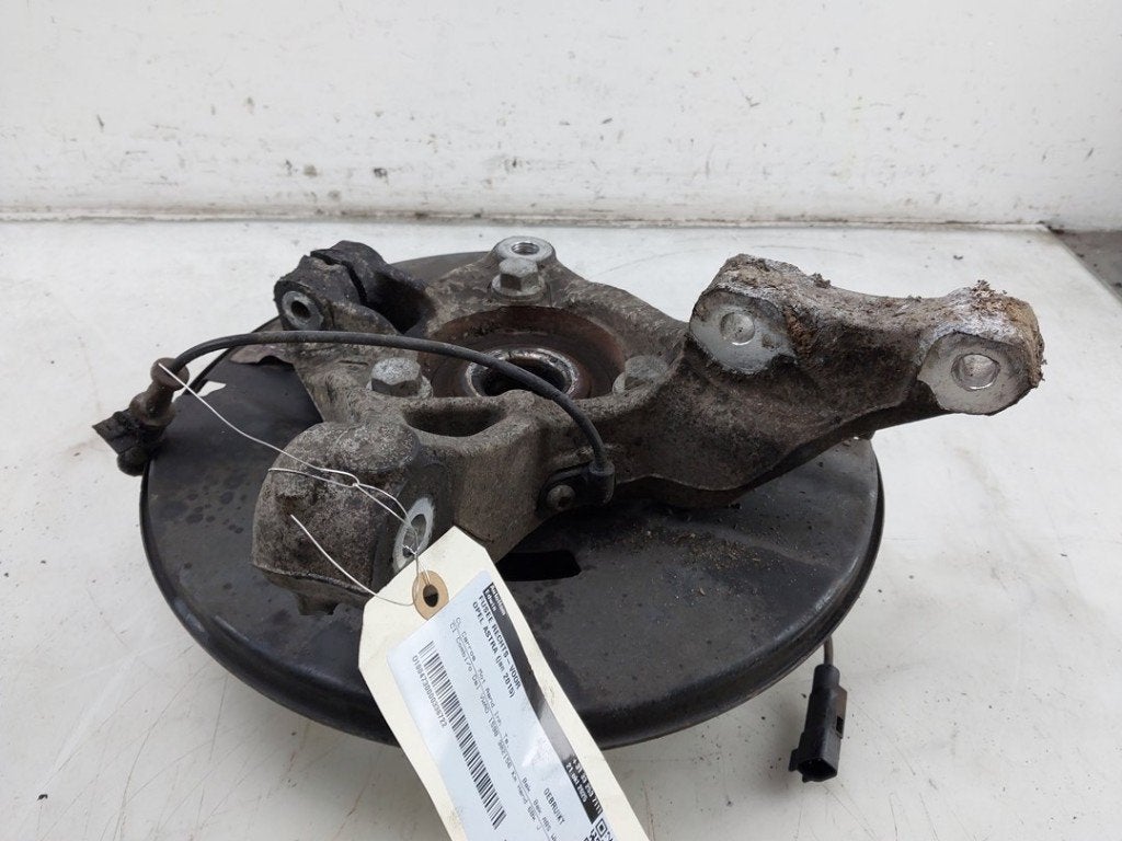 FUSEE RECHTS VOOR Astra J Sports Tourer (PD8 / PE8 / PF8), Dhr. J. Ham, Gebruikt, Administratie@autoham.nl, Opel