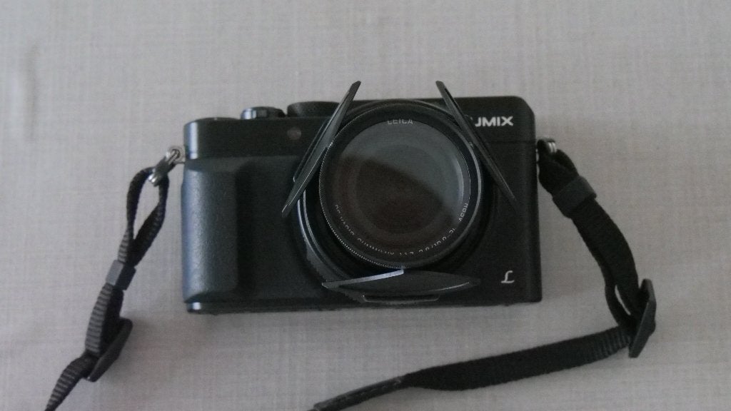 Panasonic Lumix LX100, Panasonic, Écran inclinable/pivotant, 12 mégapixels, Chargeur
