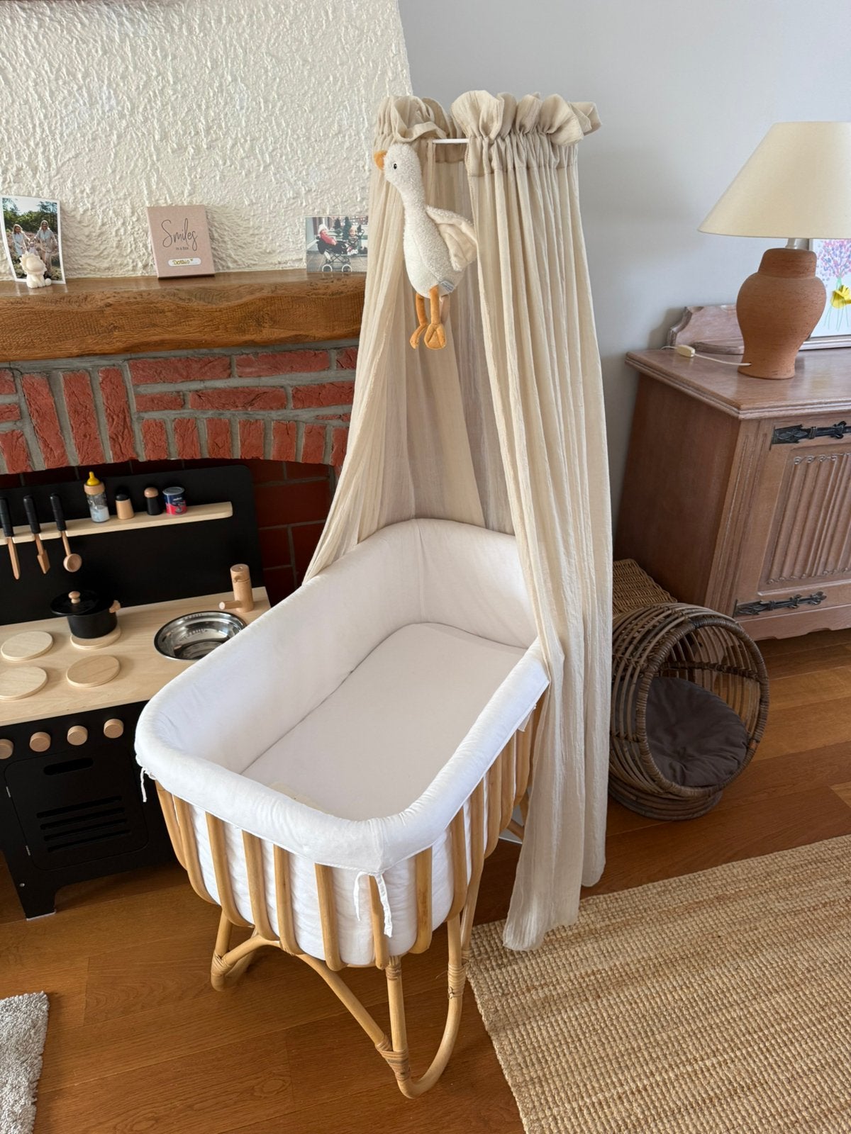 Rotan childhome wieg +omrander+matras perfecte staat, Kinderen en Baby's, Babywiegjes en Ledikanten, Ophalen, Zo goed als nieuw