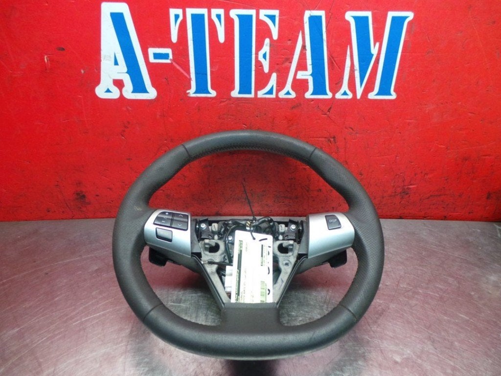 VOLANT DIRECTION Toyota Auris (E15) (01-2006/09-2012), Kundenbetreuung@toyota.de, Toyota, Utilisé, Toyota-Allee 2
50858  Köln, DE