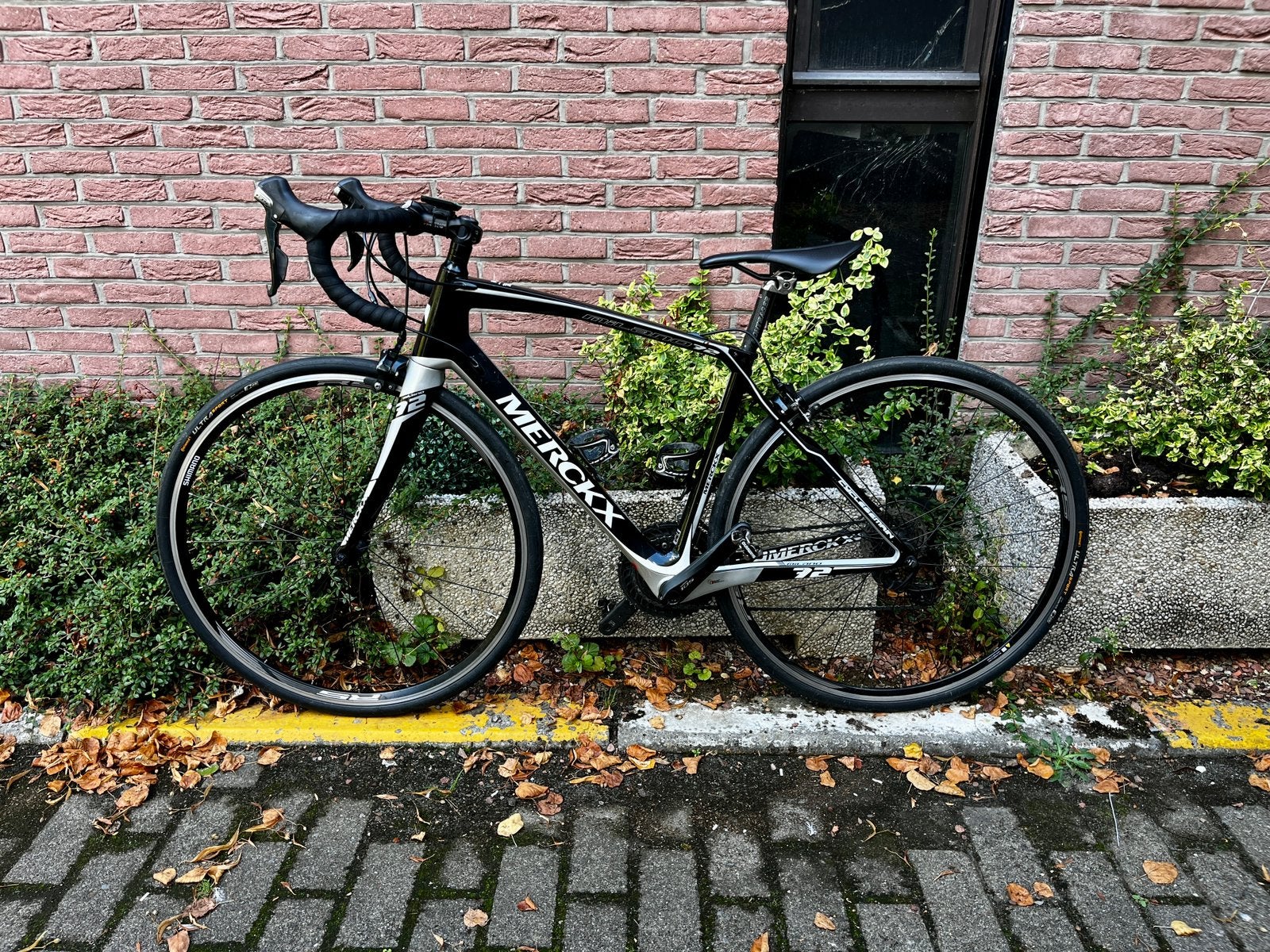 Vélo de route femme Merckx Milano 72 en carbone, Vélos & Vélomoteurs, Autres marques, 10 à 15 vitesses, Femmes, 49 à 53 cm