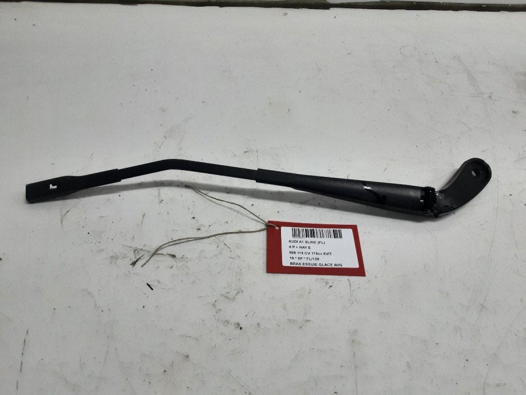 BRAS ESSUIE GLACE AVANT GAUCHE Audi A1 Sportback (GBA), Mevr. I. Hauben, Audi, Utilisé, Rue de l'Espoir 34 34
4030  GRIVEGNÉE, BE