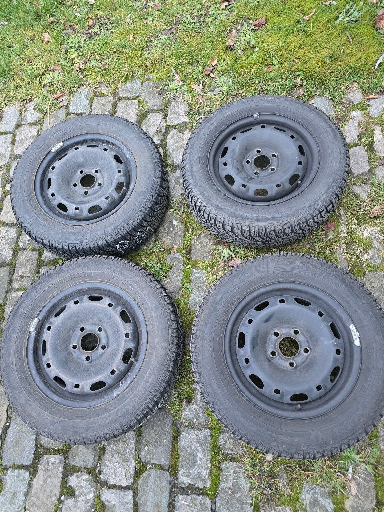 Kit hiver VW Polo, Autos : Pièces & Accessoires, 14 pouces, Pneus et Jantes, Pneus hiver, 175 mm