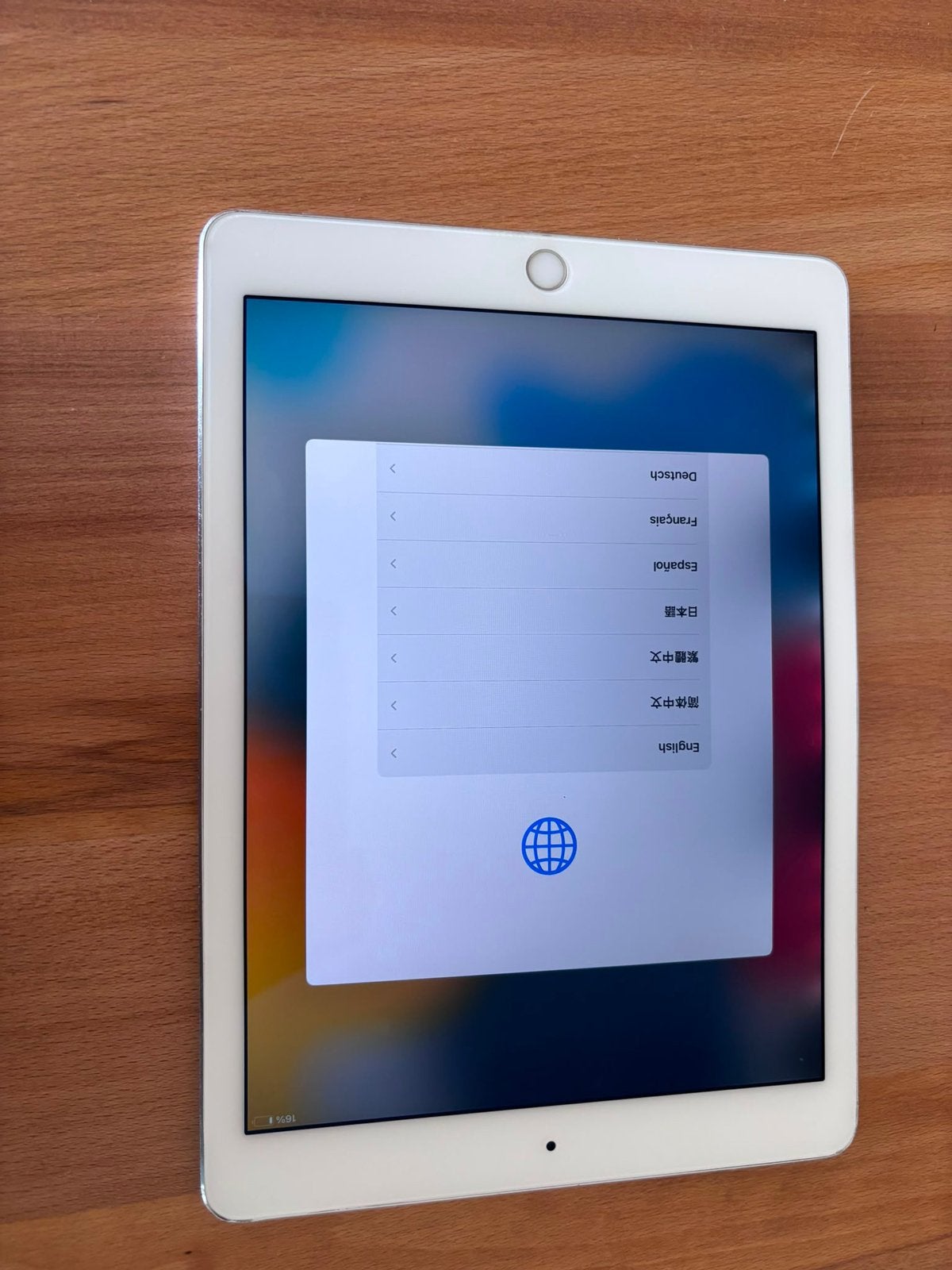 iPad Air 2 - 16GB + Hoes, Ophalen of Verzenden, Zo goed als nieuw, 16 GB