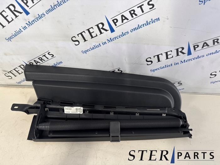 Velum electrique arrière droite d'un Mercedes GLE, 3 mois de garantie, Utilisé, -, -