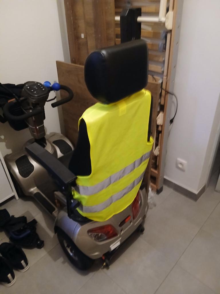 Ceres 4 deluxe scootmobiel / moet dringend weg, Diversen, Brommobielen en Scootmobielen, Ophalen, Gebruikt, Vermeiren