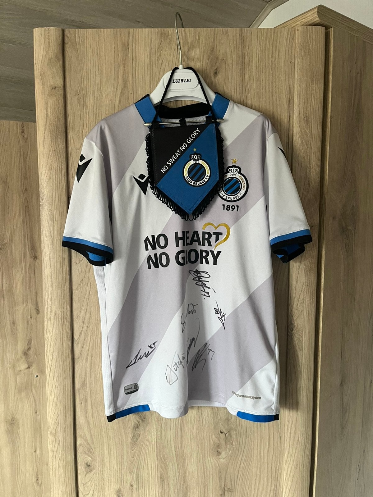 Maillot du Club Brugge, Collections, Enlèvement ou Envoi, Utilisé, Maillot