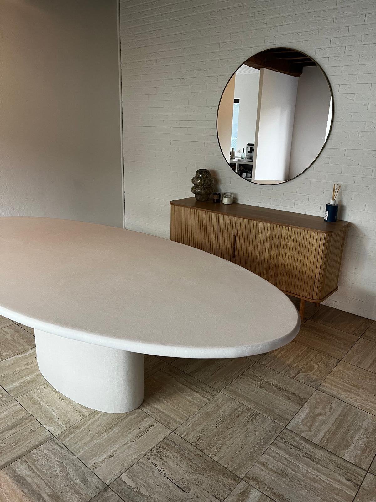 Nieuwe mortex tafel, Enlèvement