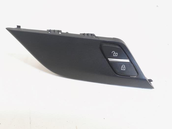 Commutateur verrouillage central des portes d'un BMW X5, -, 3 mois de garantie, Utilisé, -
