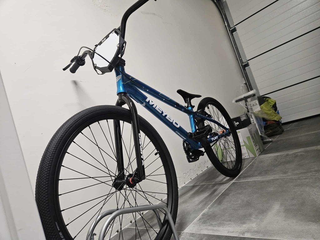 Bmx race fiets 24 inch cruiser, Fietsen en Brommers, Ophalen, Velgrem, Meybo, Aluminium