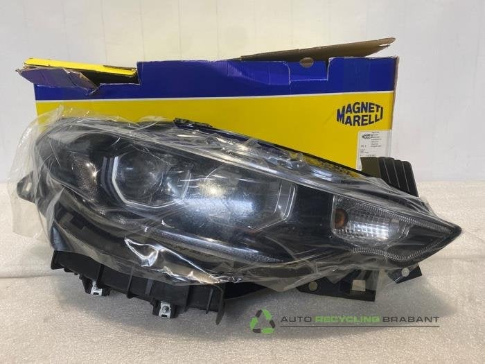 Koplamp rechts van een Fiat Tipo, Auto-onderdelen, Gebruikt, -, -, Ophalen of Verzenden
