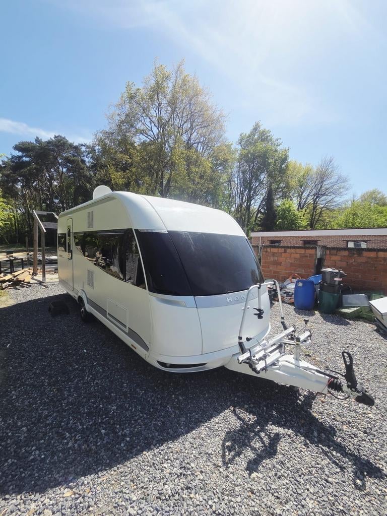 Hobby premium met movers,sataliet,fietsenrek.., Caravanes & Camping, Caravanes, Particulier, Banquette en rond, Hobby, Porte-vélos