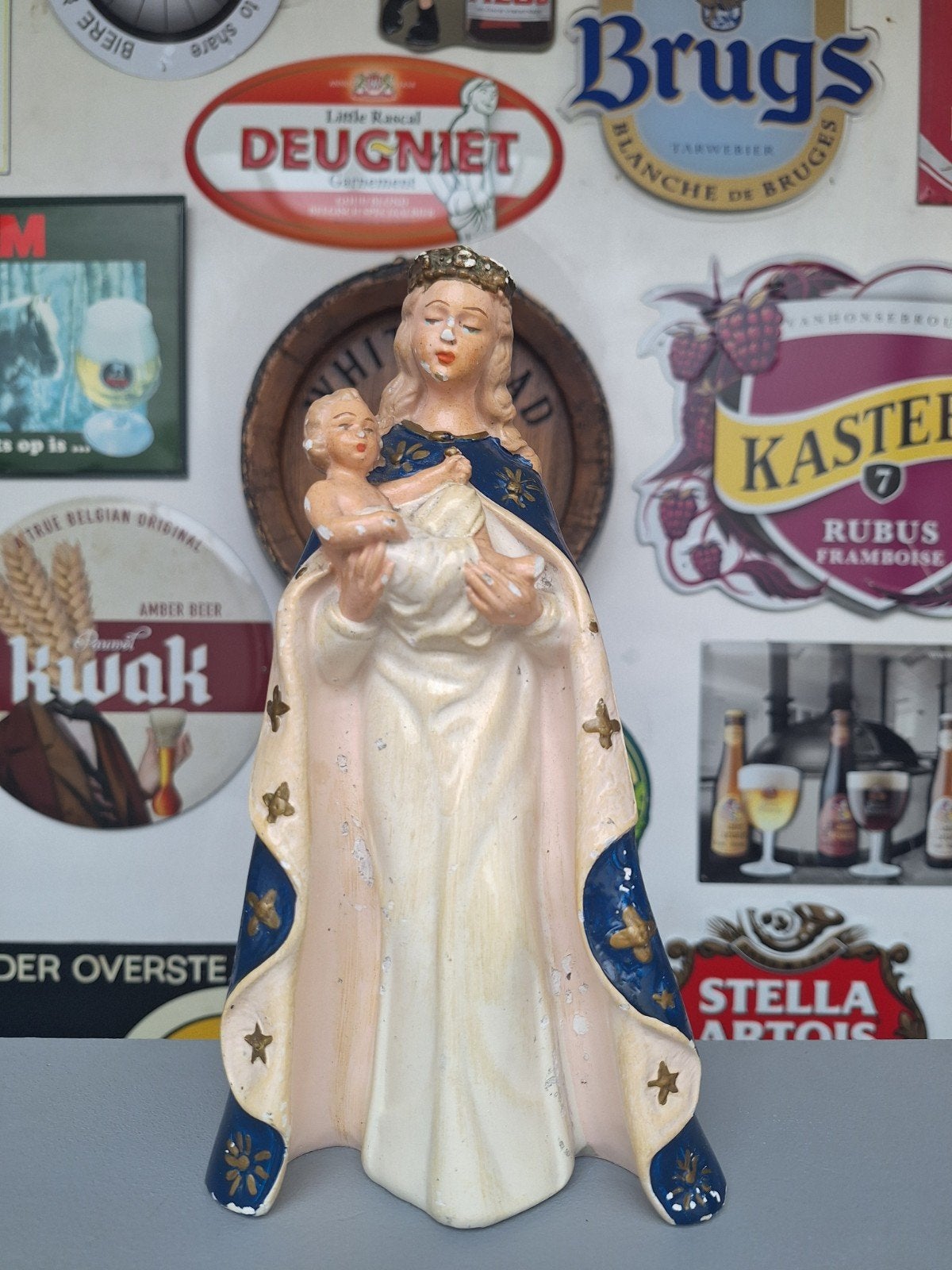 Gipsen Beeld Madonna Met Kind, Enlèvement ou Envoi